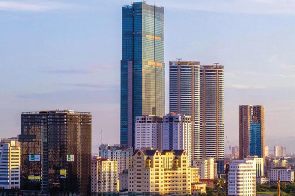 What does Keangnam Landmark 72 have to offer?